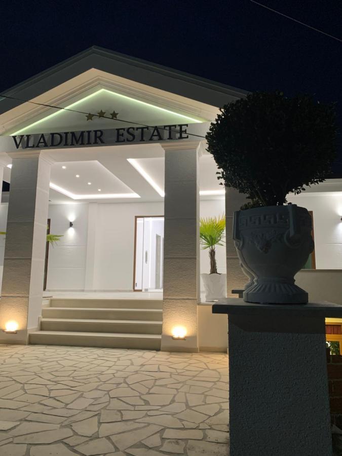 Vladimir Estate Hotel Гирокастра Экстерьер фото